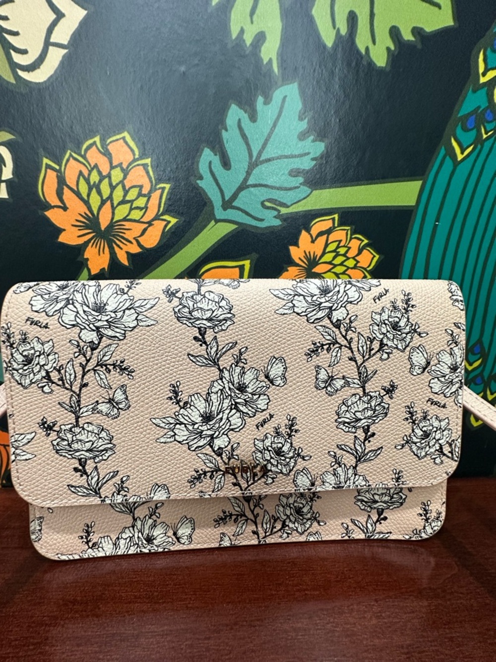 Furla Floral Leather Wallet on Chain / Crossbody Clutch - Picture 4 of 13